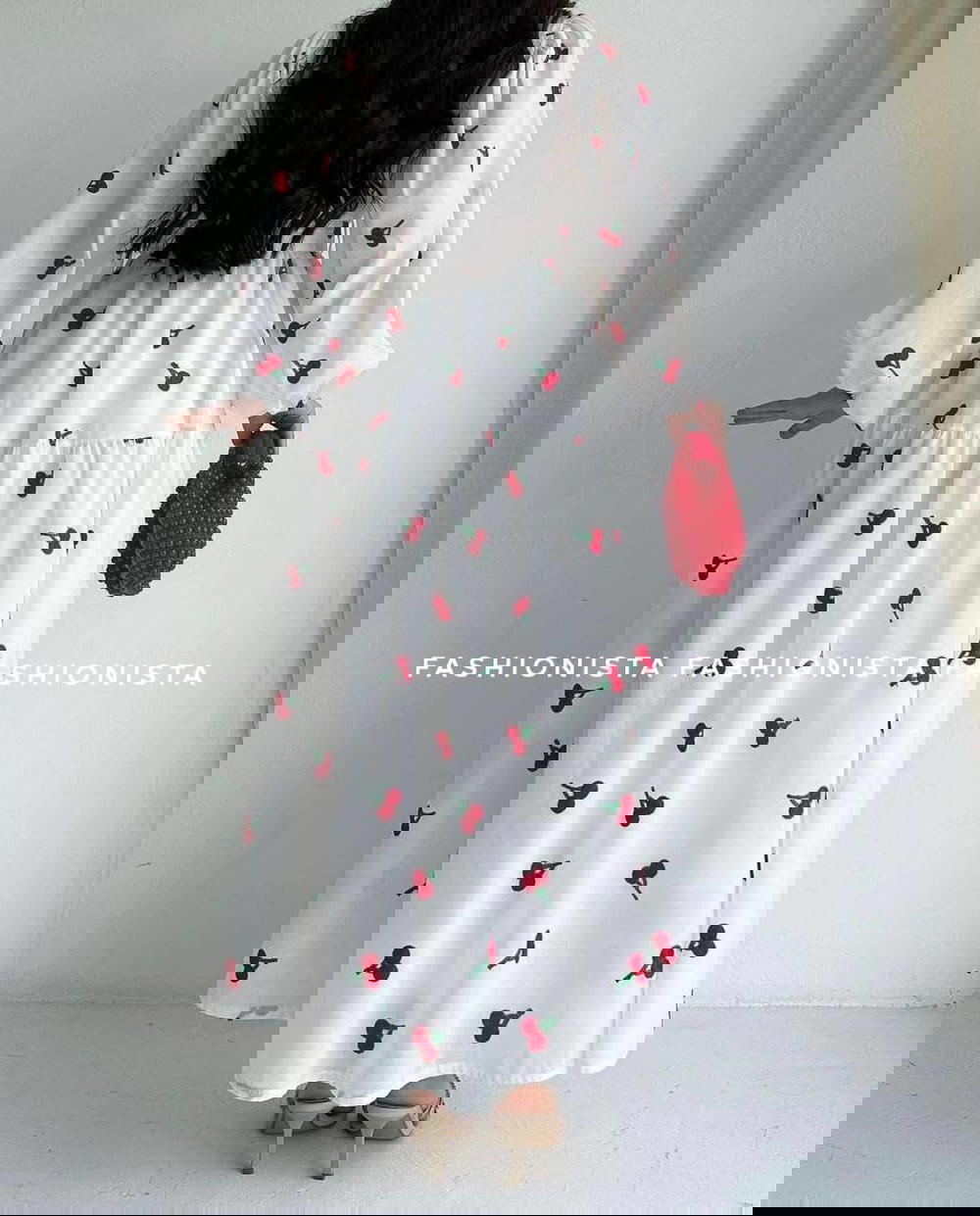 دريس كريز Preview Image