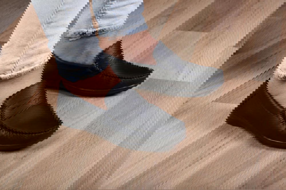 بنص مصنوع من جلد سكاي Preview Image