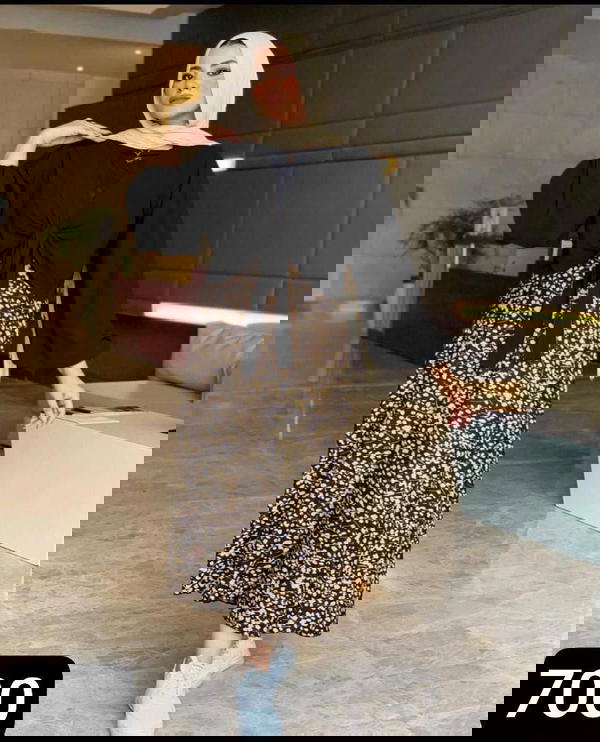 طقم بلوزة Image 2 Preview