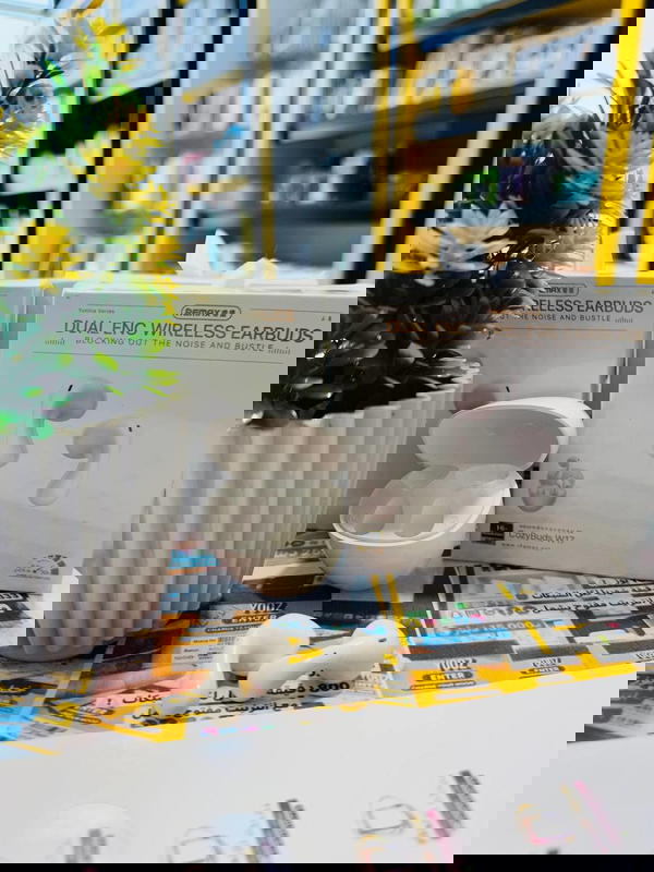 ايربود REMAX CozyBuds W17 Image 2 Preview