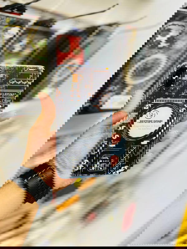 درع ايفون بورد Image 4 Preview