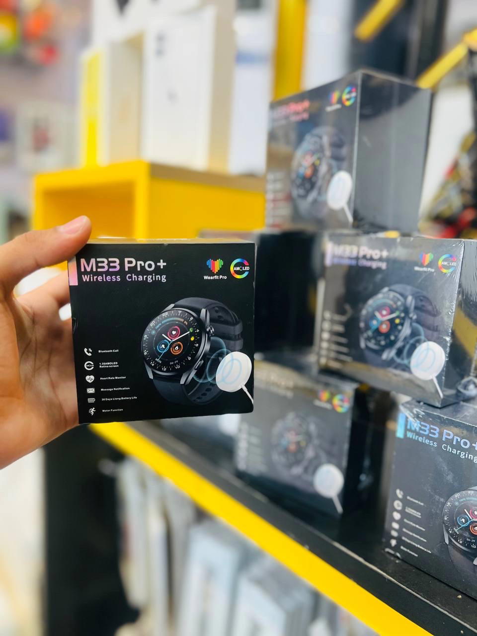 ساعة M33  PLUS Pro Wireless Preview Image