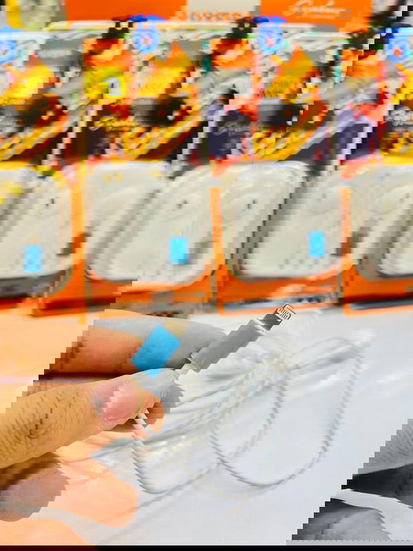 سماعات ابل Image 4 Preview
