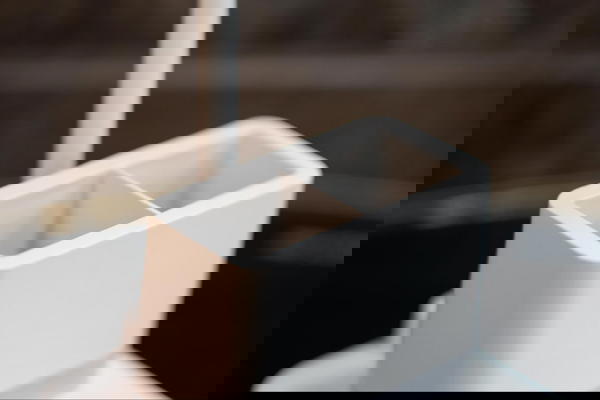 ستاند انارة مكتبي لمس Image 4 Preview