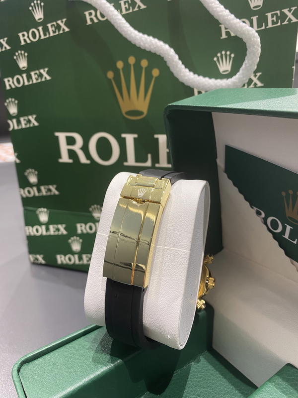 ROLEX DAYTONA WITH BLACK RUBBER Image 3 Preview