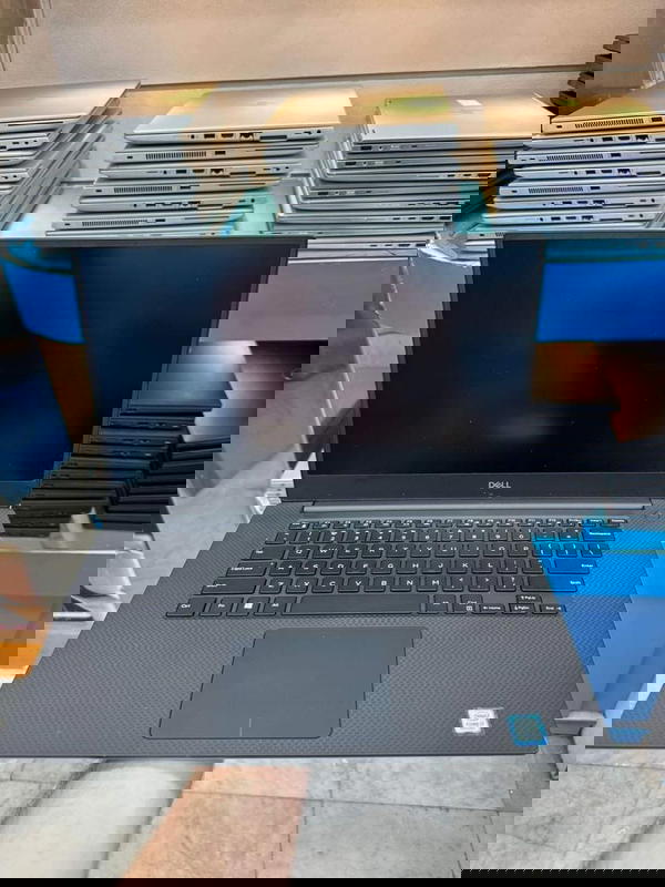  Dell precision 5510 Image 1 Preview