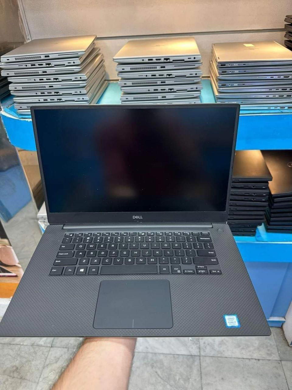Dell precision 5510 Preview Image
