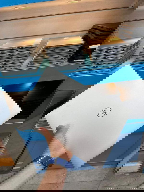  Dell precision 5510 Image 2 Preview