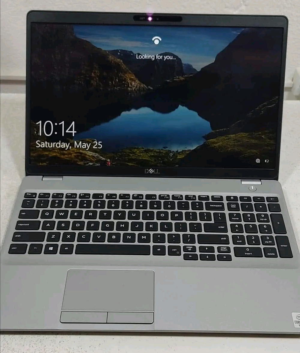 Dell Precision 3551 Preview Image
