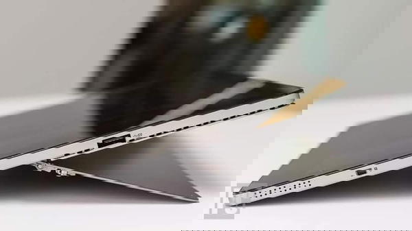 Dell latitude 7200 2in1 Image 1 Preview