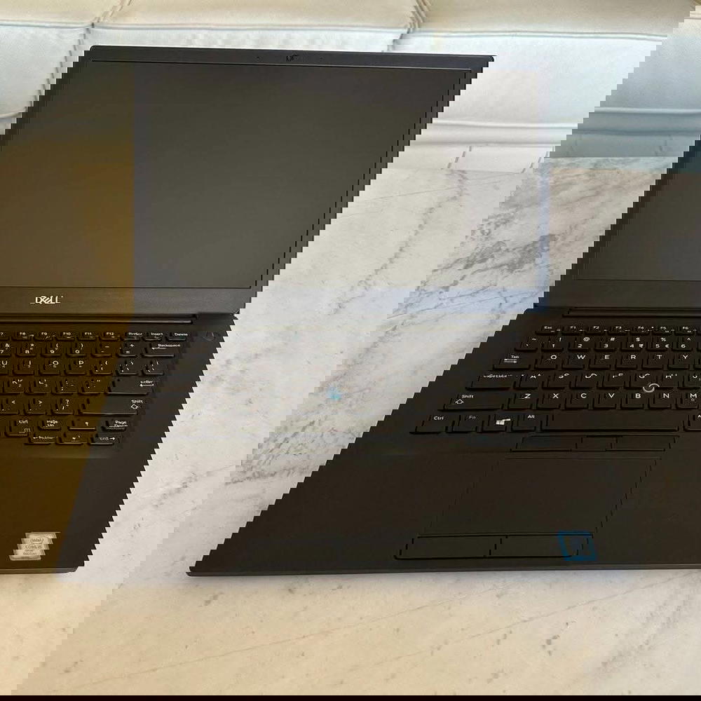 Dell latitude 7490 Preview Image