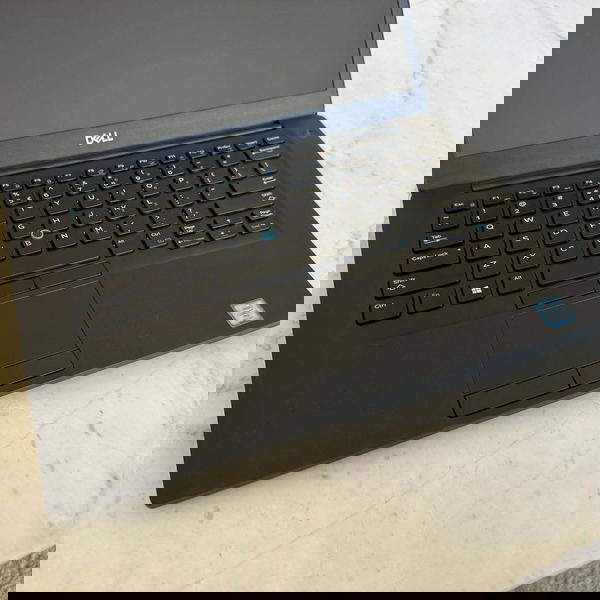 Dell latitude 7490 Image 2 Preview