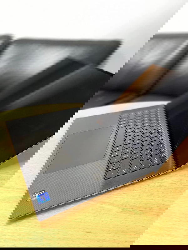 Dell precision 5550 Image 1 Preview