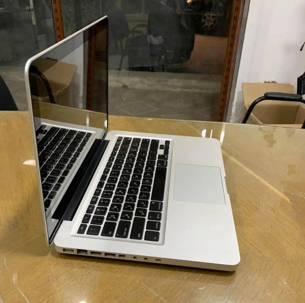 Mac book pro 2012 Image 4 Preview