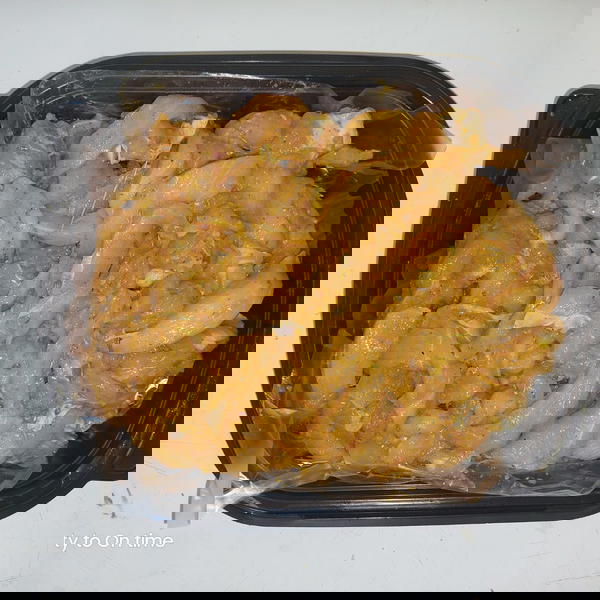 طبق نص كيلو شاورما فراخ متبلة Image 1 Preview