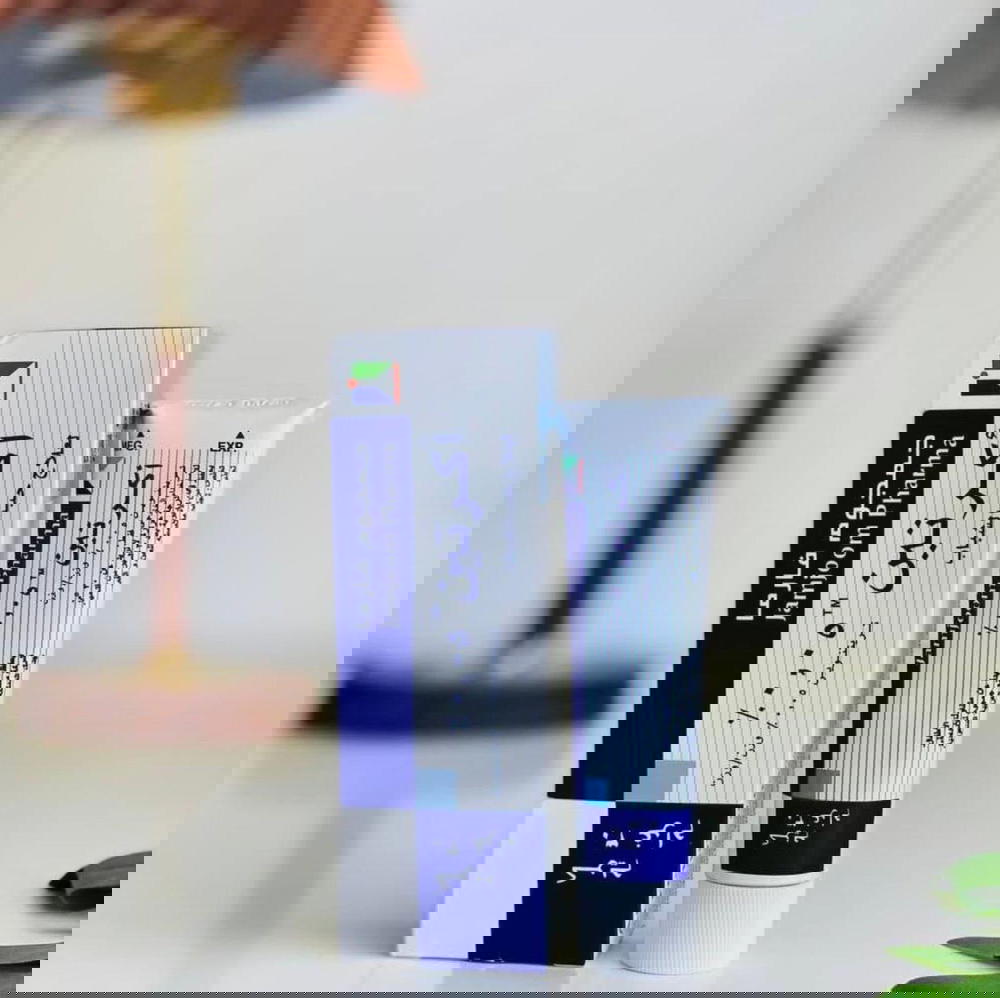 اكرتين عصارة كريم علاجية Preview Image