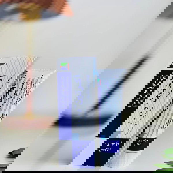 اكرتين عصارة كريم علاجية Image 1 Preview