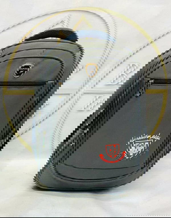 شنط لاب لوكس مستوردة من ماركات أورال ودولفن Image 1 Preview