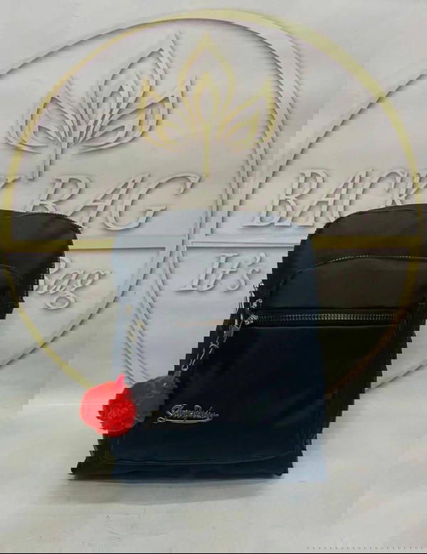 شنطه بناتي ووتربروف  Image 3 Preview