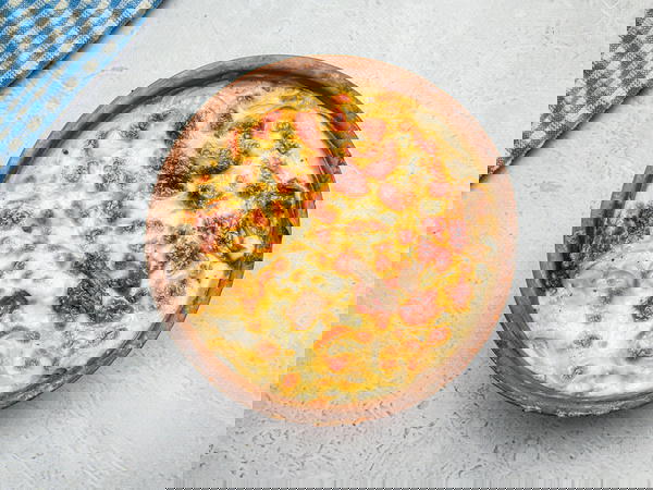 بالكبدة الاسكندراني والصوص الابيض والموزاريلا Image 1 Preview