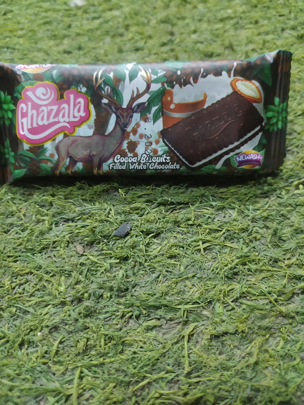 بسكوت سندوتش غزاله شوكولاته محشو فانليا Image 1 Preview