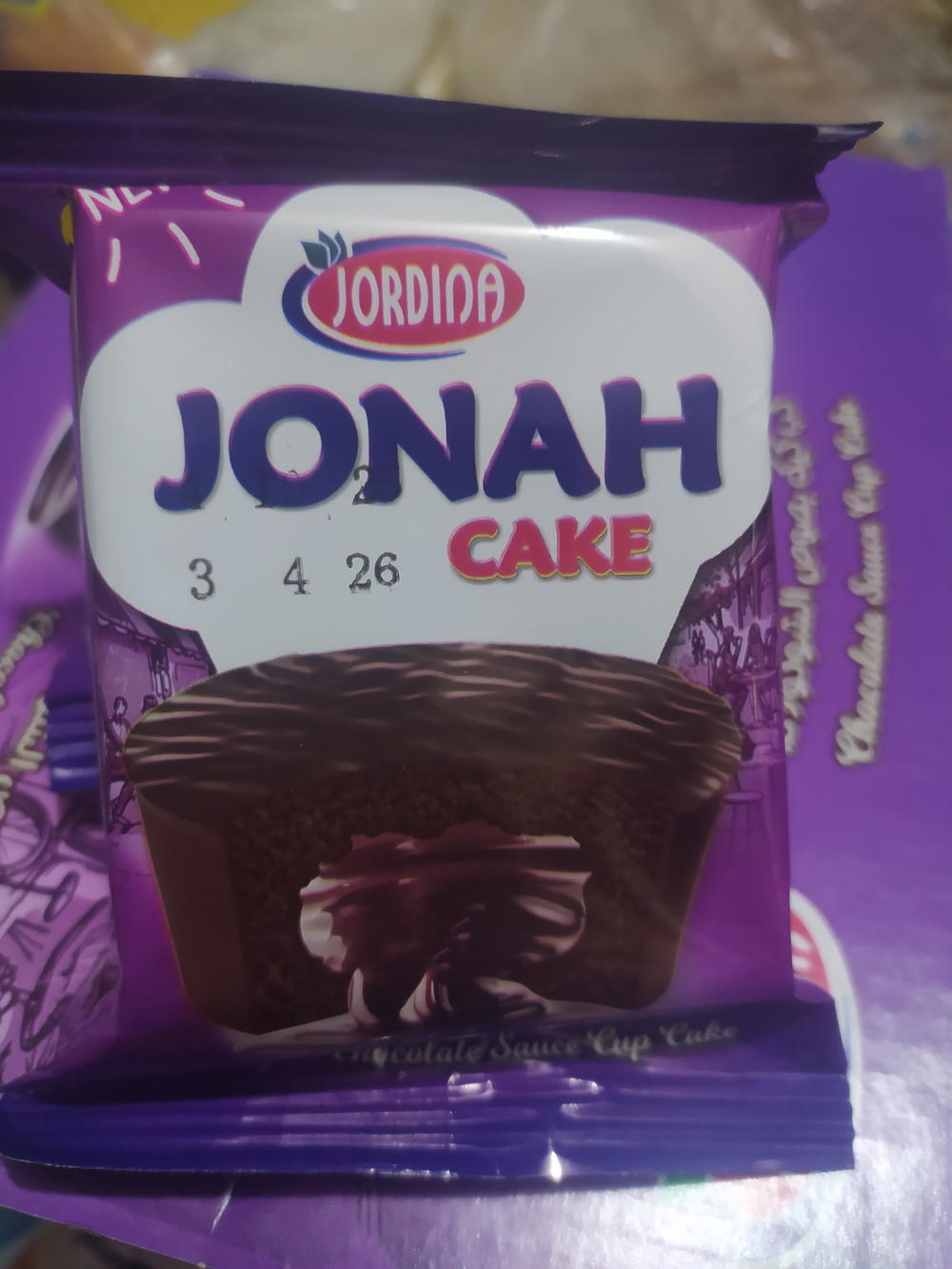 كيك جونا شوكولاته محشو شوكولاته Preview Image