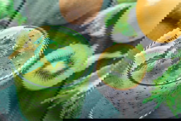 Kiwi mint smoothie. إسموزى كيوى نعناع  Image 2 Preview