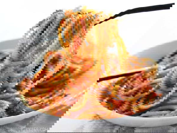مكرونه صوص أحمر ساده Image 2 Preview