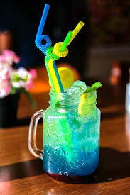 Blue Orange Peel Soda Mocktail. موكتيل صودا قشر البرتقال الأزرق Preview Image