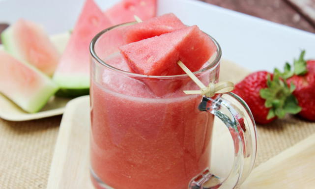 Watermelon smoothie.  إسموزى بطيخ Preview Image