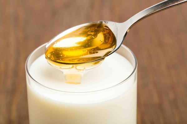 Yogurt blended with natural honey.   زبادى خلاط بالعسل النحل الطبيعى Image 2 Preview