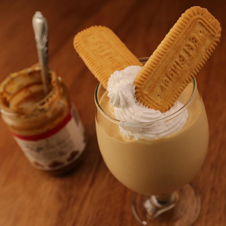 Lotus yogurt.               زبادى لوتس Preview Image