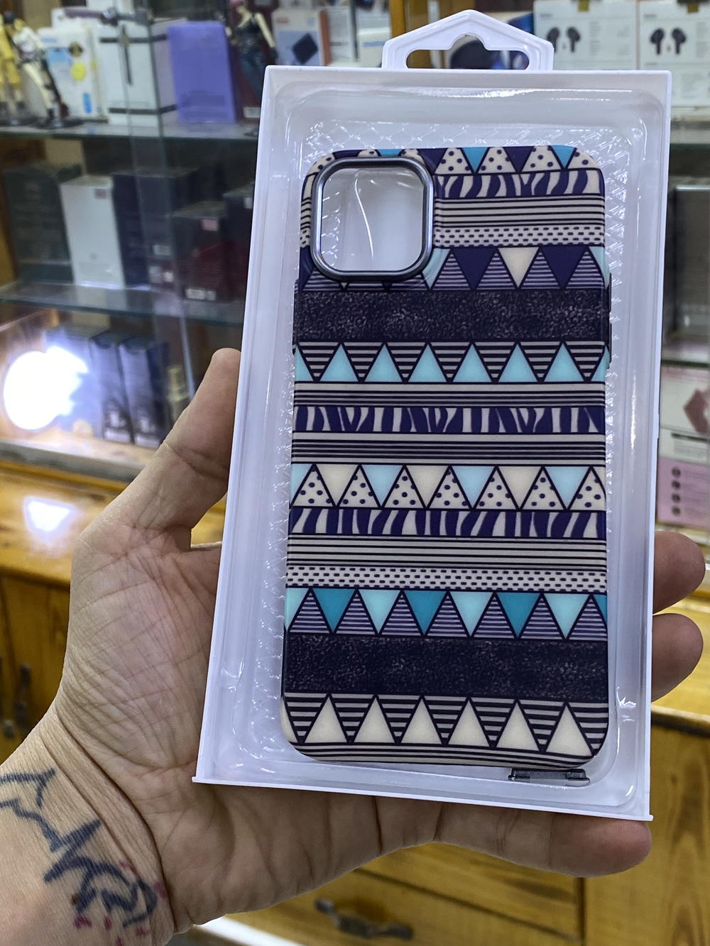 كفرات ايفون نسائيه Preview Image