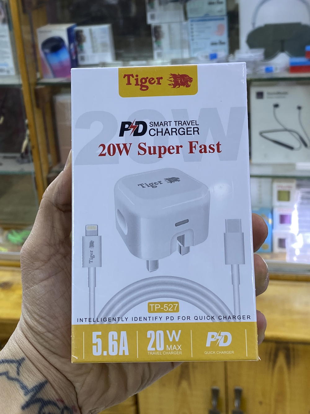 شاحن ايفون PD 20W ماركة تايغر اصلي Preview Image