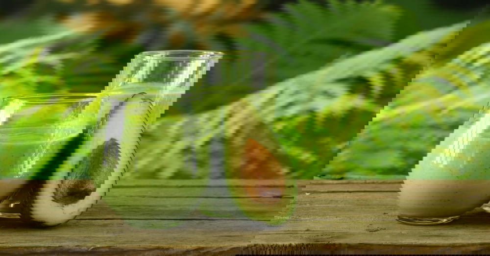 أفوكادو ومكسرات  Preview Image