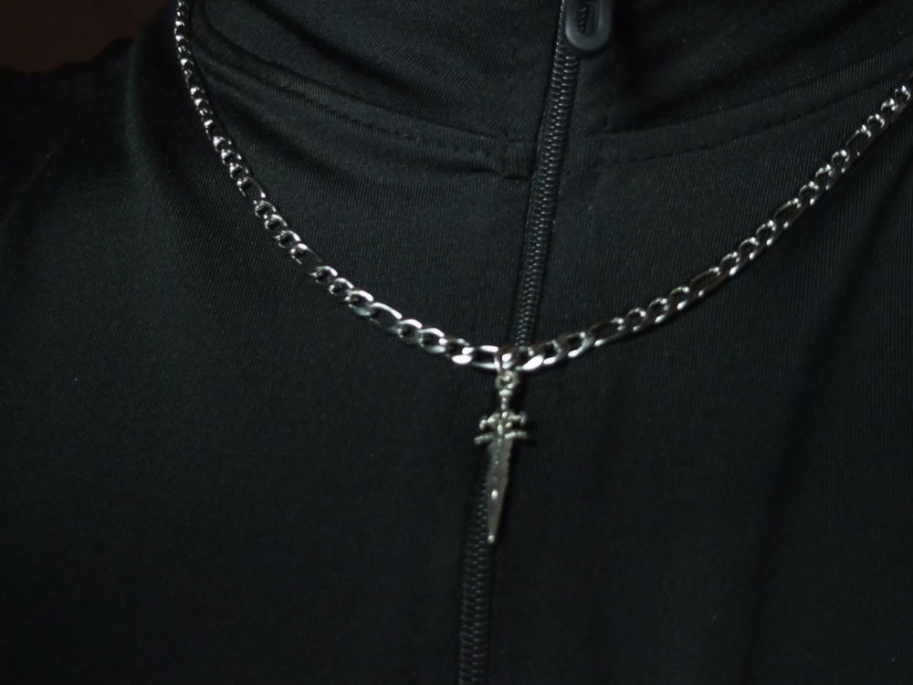 Dagger necklace  Preview Image