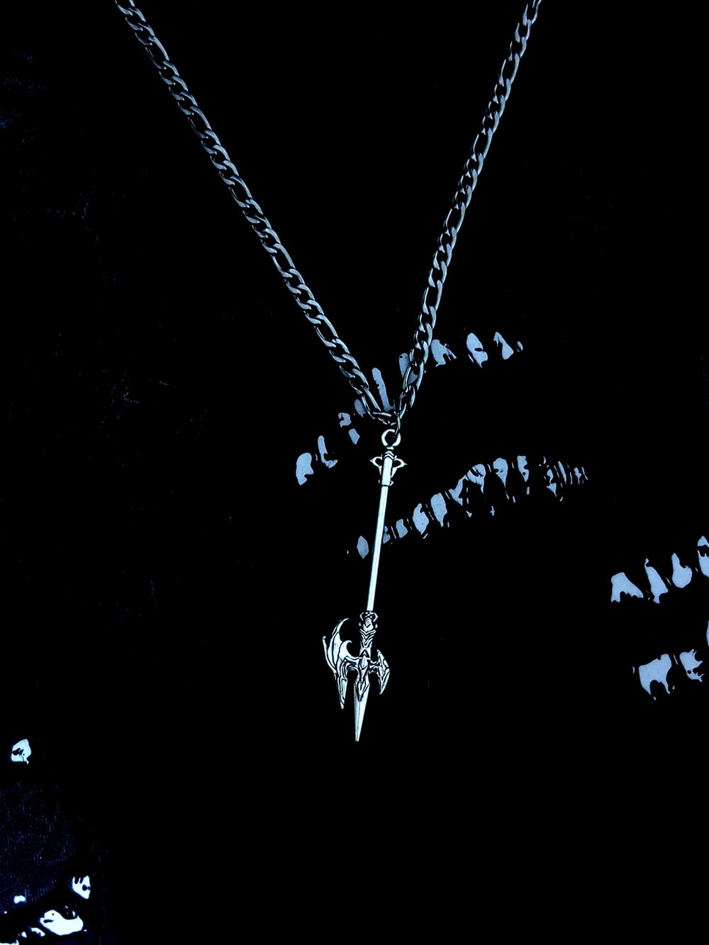 Demon fang necklace  Preview Image