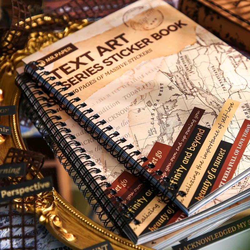 كتاب كوتس كبير ورقي ٤٠ صفحة  Preview Image
