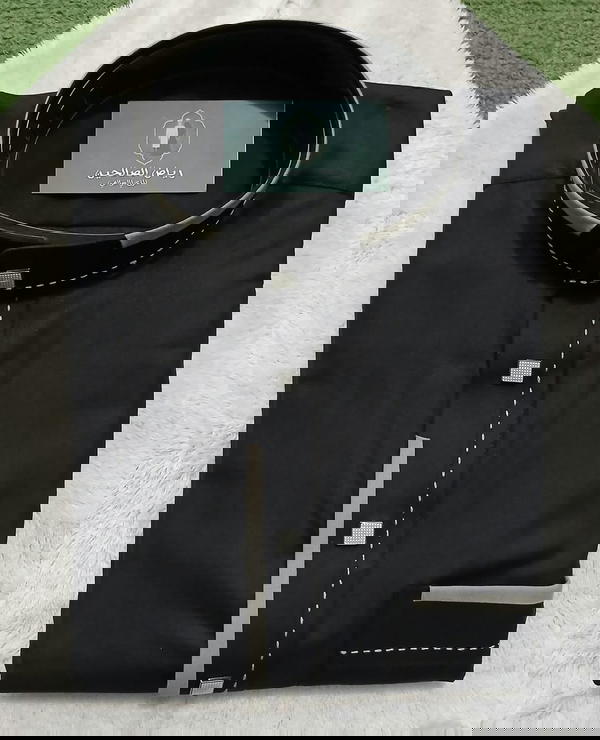 جلابية جولدن مطرزة بكباسين كبك Image 1 Preview