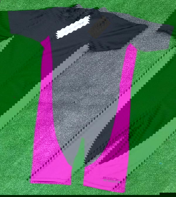 مايوه نص كم وشورت  Image 2 Preview