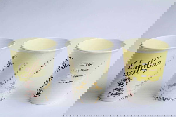 50 كوب كرتون مقاس 9اونز  Image 3 Preview