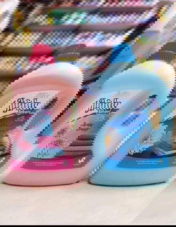 عبوه فريدا منعم و معطر ملابس 4لتر نسيم الربيع بامبا  Image 2 Preview