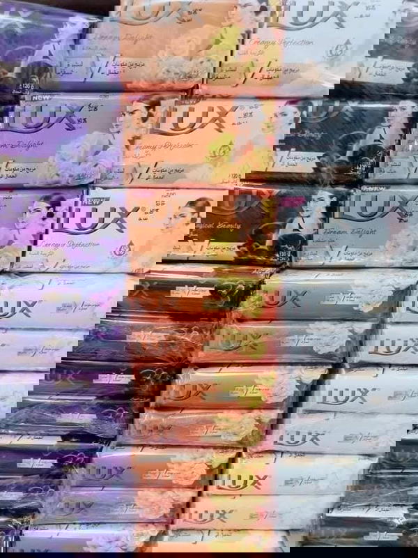 عرض 4قطع صابون لوكس 165جرام  Image 1 Preview