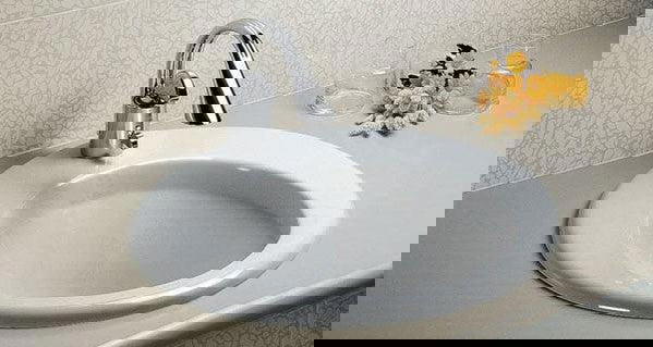 حوض افالوكس G0800 مقاس 61 × 53 سم أيديال ستاندرد Image 1 Preview