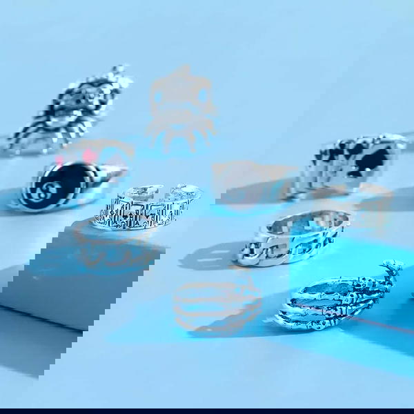 مجموعة خواتم ٦ قطع للجنسين Gothic Set of 6 Rings; Unisex Image 1 Preview