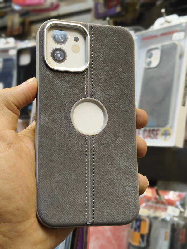 ايفون جينز🔥 Image 3 Preview