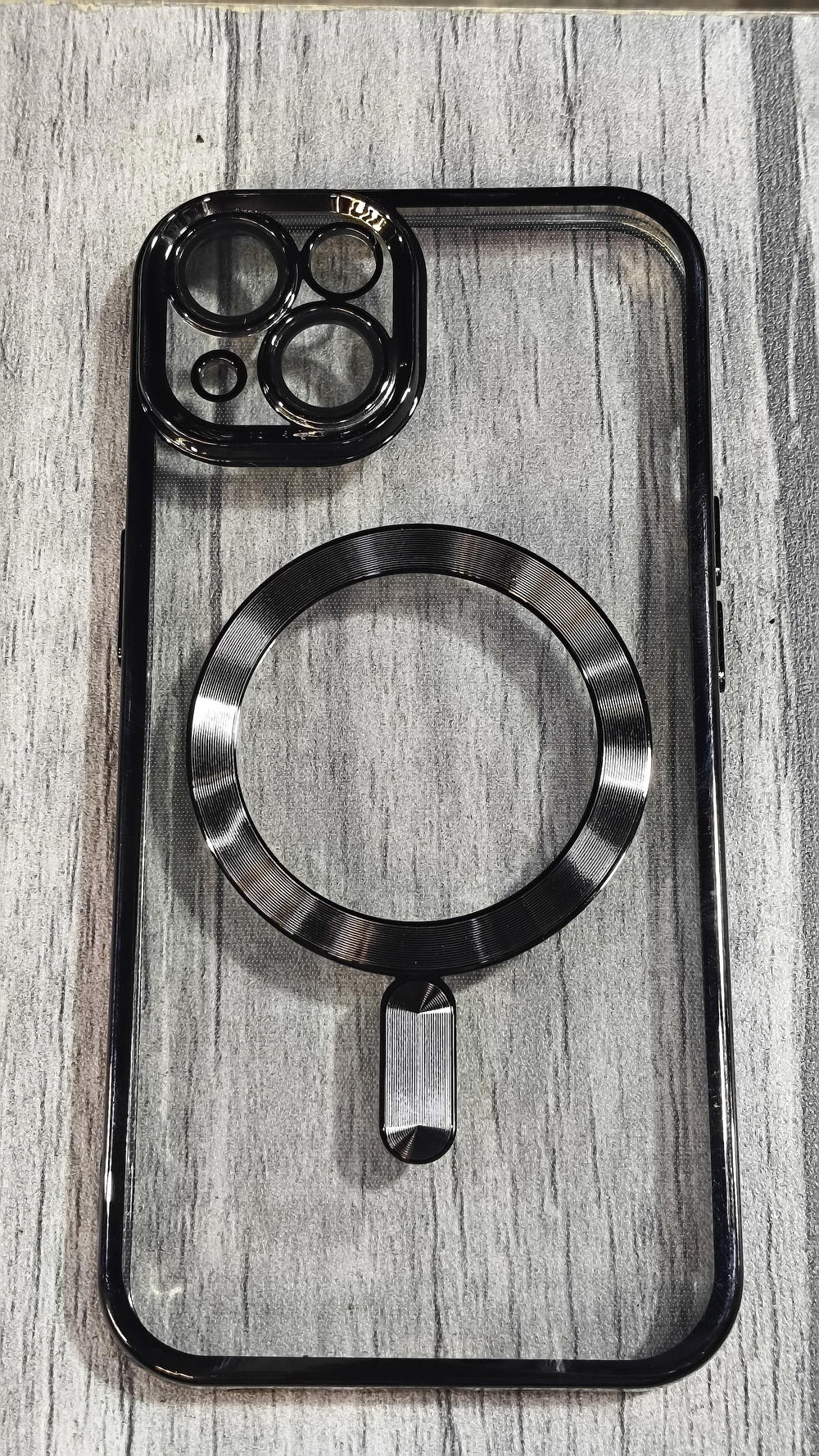 caver magsafe +عدسات Preview Image