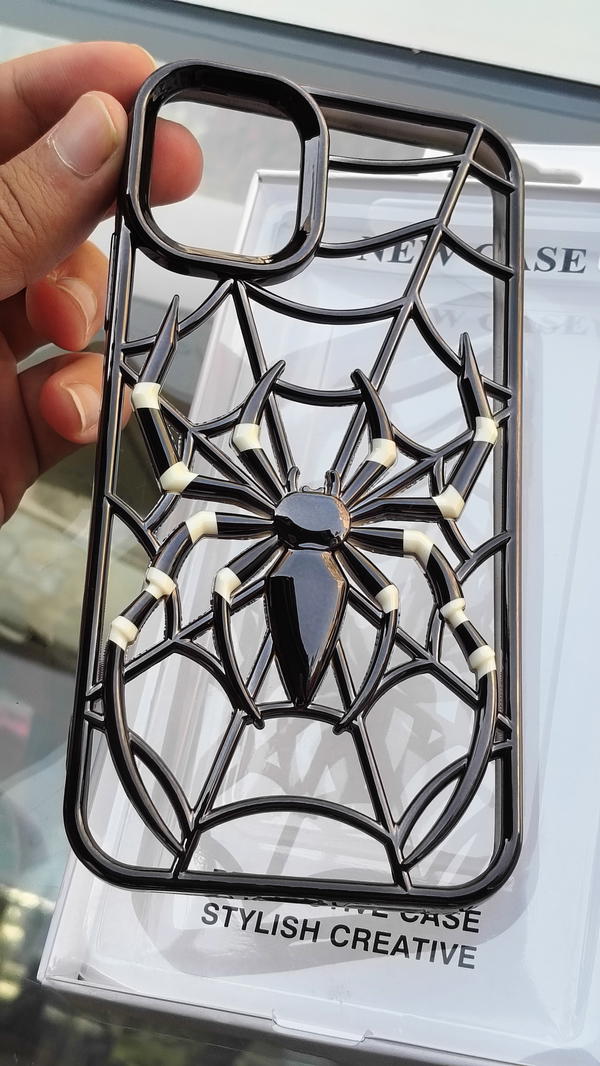 iphone spider 🕷️ Image 3 Preview