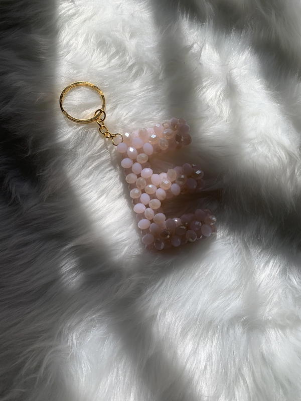 ميدالية الاحرف  Image 4 Preview