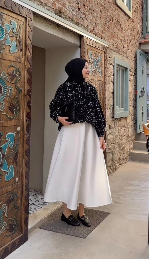 الموديل جيبه دبل كلوش بحزام Image 3 Preview